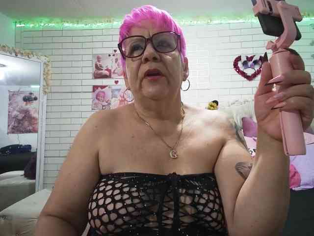 Maturerose3 Live Webcam on BongaCams