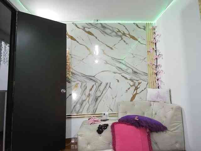 Maturerose3 webcam