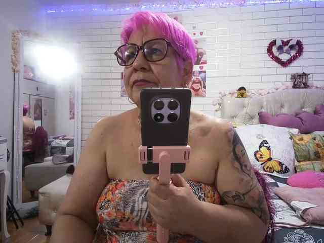 Maturerose3
