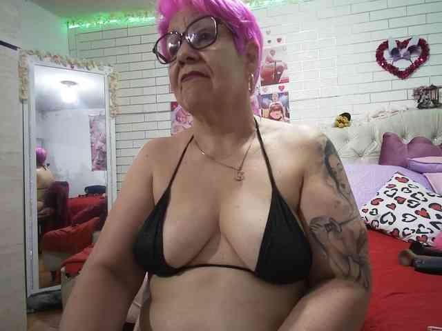 Maturerose3 webcam