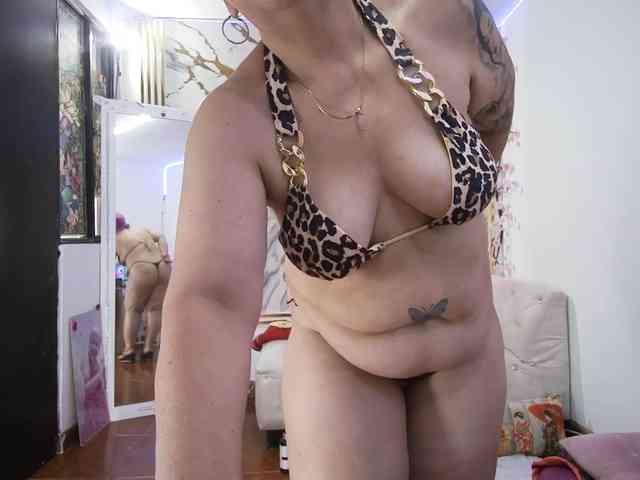 Maturerose3 webcam