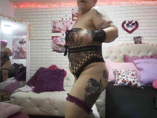 Maturerose3 webcam