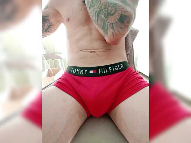 AlexGumWow live webcam show