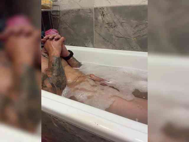 AlexGumWow Sex Cam Show