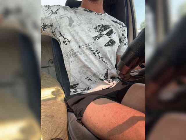 AlexGumWow Live Webcam on BongaCams