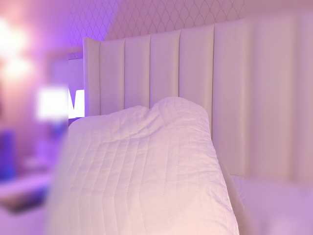 SophiaSmiiths live webcam show