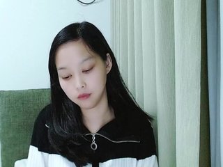 Image capture of Selinababy99