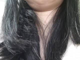 Image capture of Selinababy99