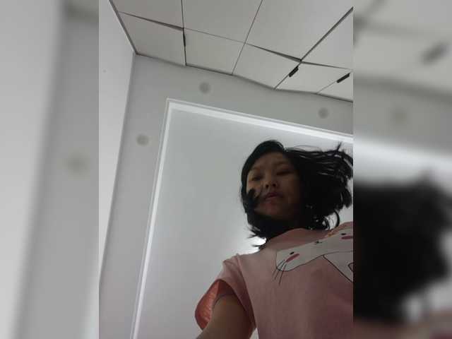 Selinababy99 live cam on BongaCams