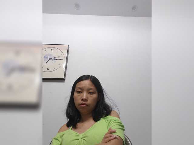 Selinababy99 live cam on BongaCams