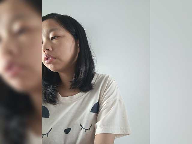 Selinababy99 live cam on BongaCams