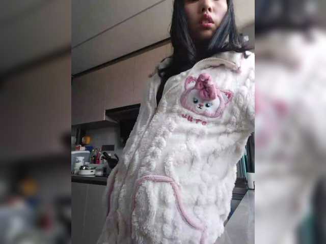 Selinababy99's BongaCams show and profile