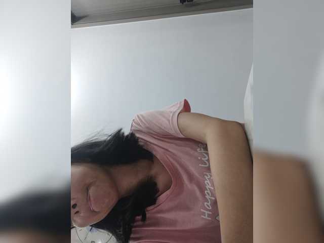 Selinababy99 live cam on BongaCams