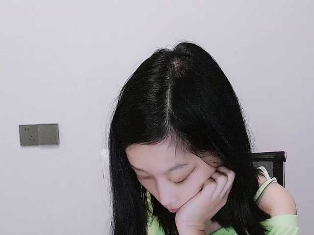 Selinababy99 live cam on BongaCams