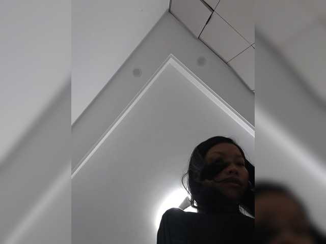 Selinababy99 live cam on BongaCams