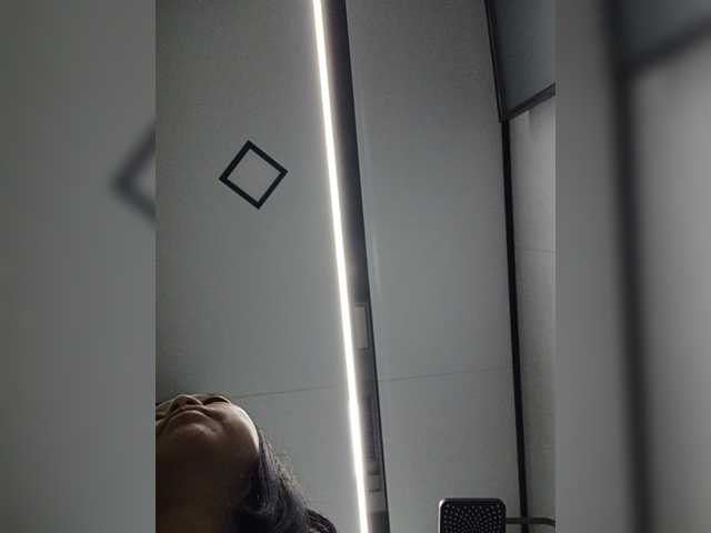 Selinababy99 live cam on BongaCams