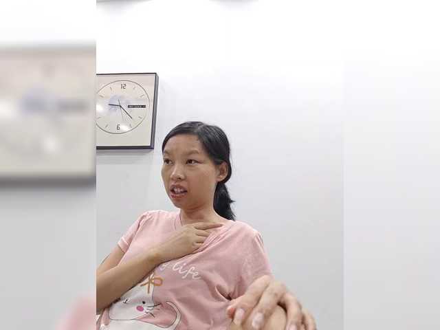 Selinababy99 live cam on BongaCams