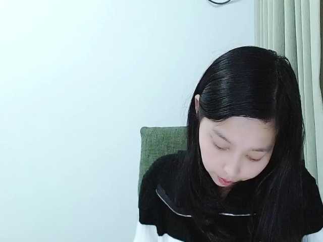 Selinababy99's BongaCams show and profile