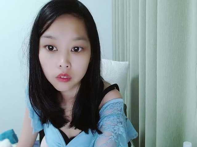 Selinababy99 live cam on BongaCams