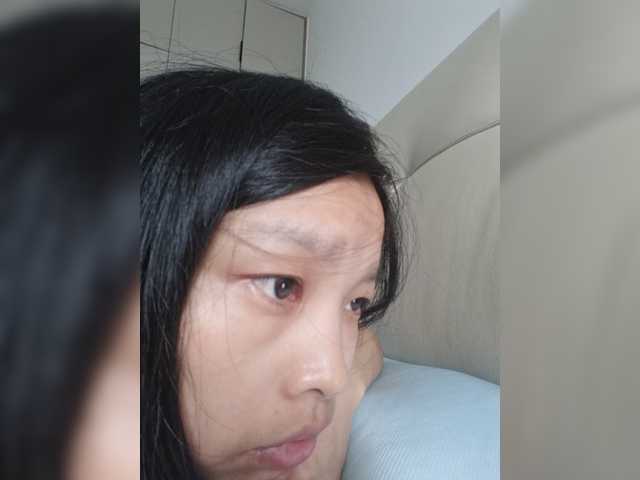 Selinababy99 live cam on BongaCams