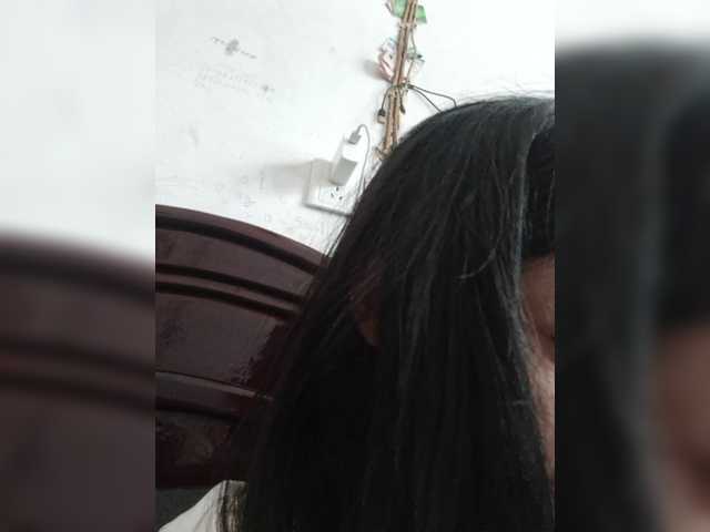 Selinababy99 live cam on BongaCams