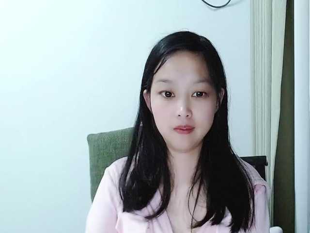 Selinababy99's BongaCams show and profile