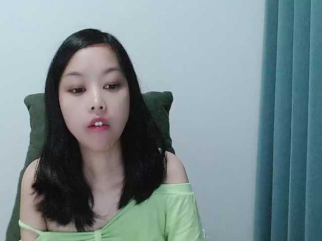 Selinababy99 live cam on BongaCams