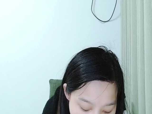 Selinababy99's BongaCams show and profile