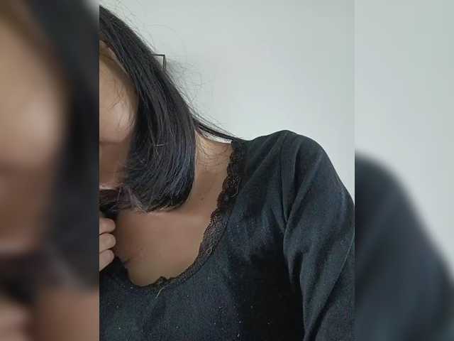 Selinababy99 live cam on BongaCams