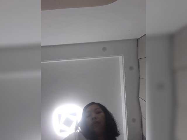 Selinababy99 live cam on BongaCams