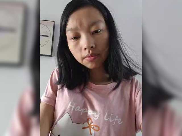 Selinababy99 — live female cam