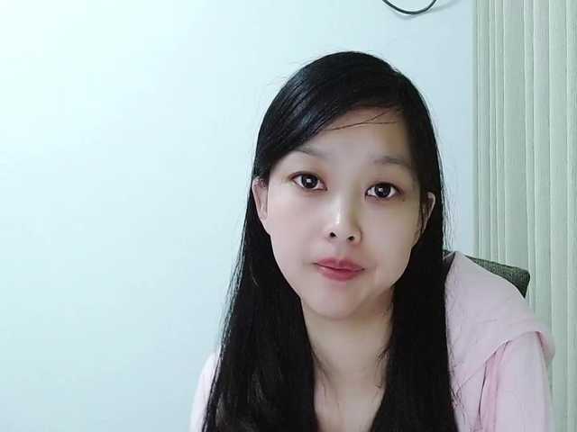 Selinababy99's BongaCams show and profile