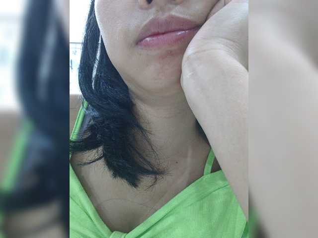 Selinababy99 live cam on BongaCams