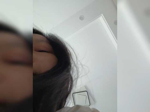 Selinababy99 live cam on BongaCams
