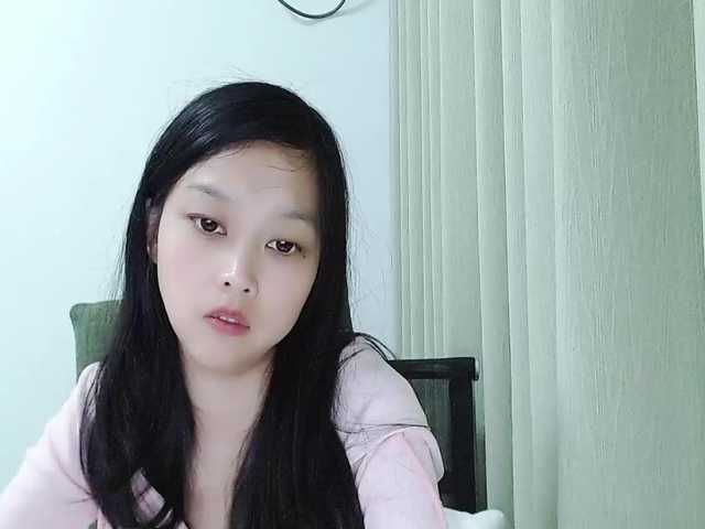 Selinababy99's BongaCams show and profile