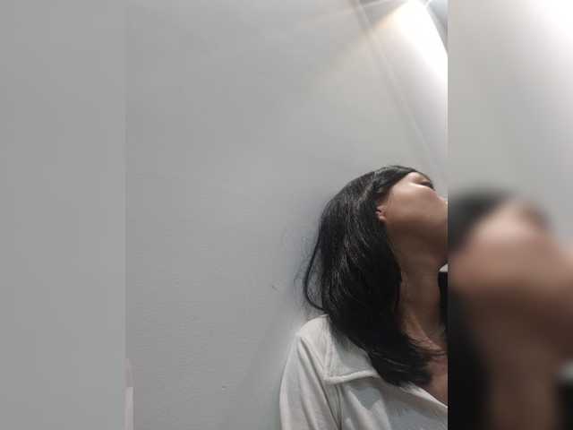 Sex chat gratuit in direct cu Selinababy99 pe BongaCams