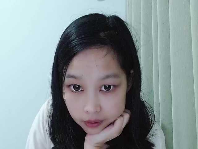 Selinababy99 live cam on BongaCams