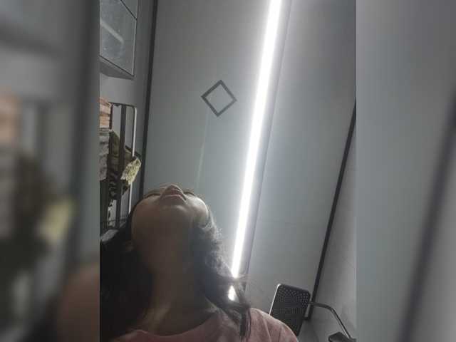 Selinababy99 live cam on BongaCams