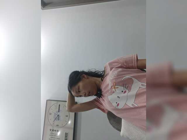 Selinababy99 live cam on BongaCams