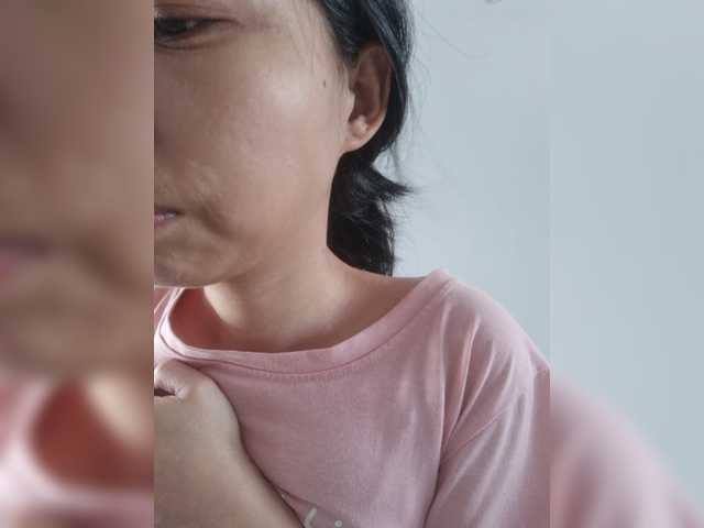 Selinababy99 live cam on BongaCams
