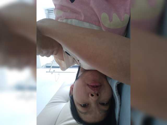 Selinababy99 live cam on BongaCams