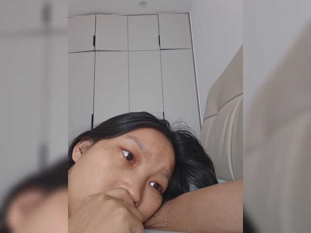 Selinababy99 live cam on BongaCams