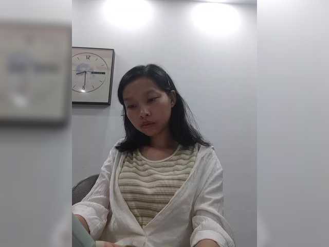 Selinababy99 live cam on BongaCams