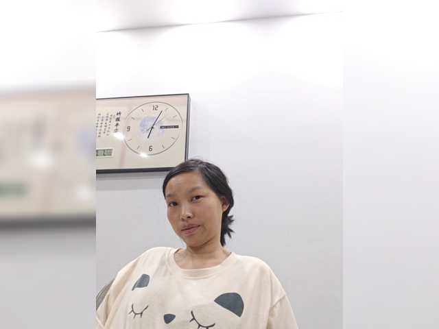 Selinababy99 live cam on BongaCams
