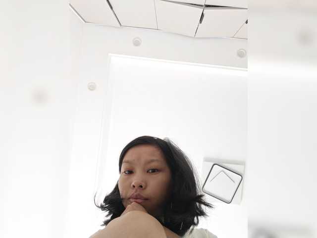 Selinababy99 live cam on BongaCams