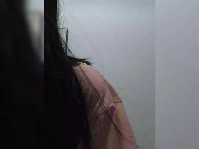 Selinababy99 live cam on BongaCams