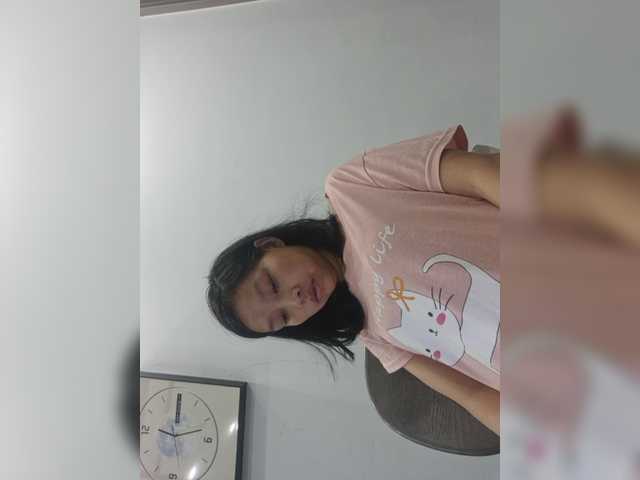 Selinababy99 live cam on BongaCams
