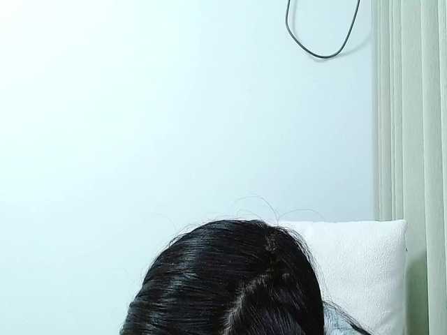 Selinababy99's BongaCams show and profile