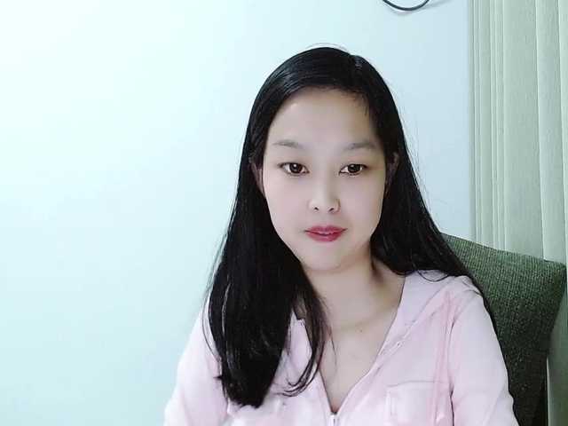 Selinababy99's BongaCams show and profile