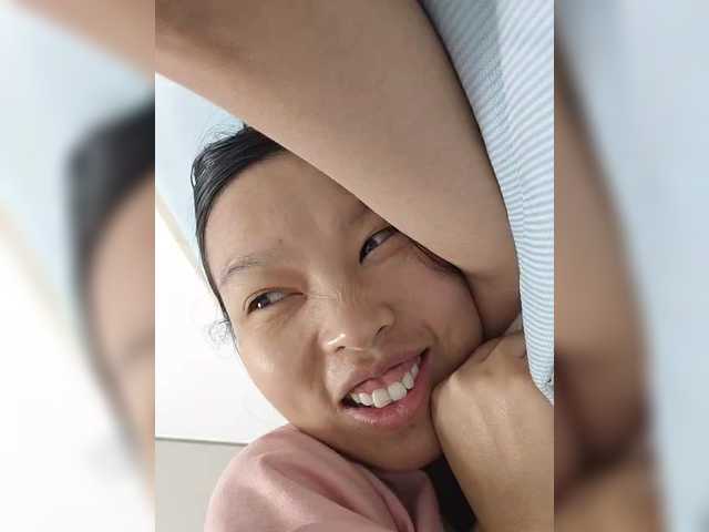 Selinababy99 live cam on BongaCams